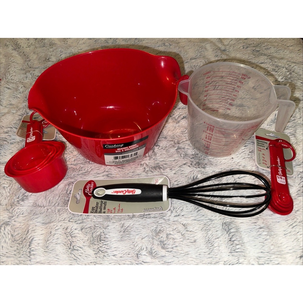 Betty Crocker Kitchen Tools- Mixing bowl Measuring Cup Spoon Set Silicone C17